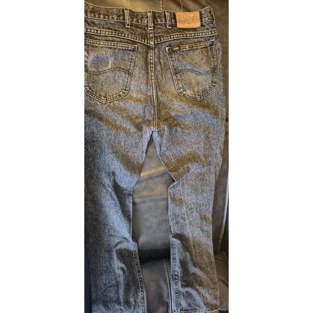 Vintage Lee Jeans 33x34 – USA Made – Acid Wash Denim –‎ Classic Fit